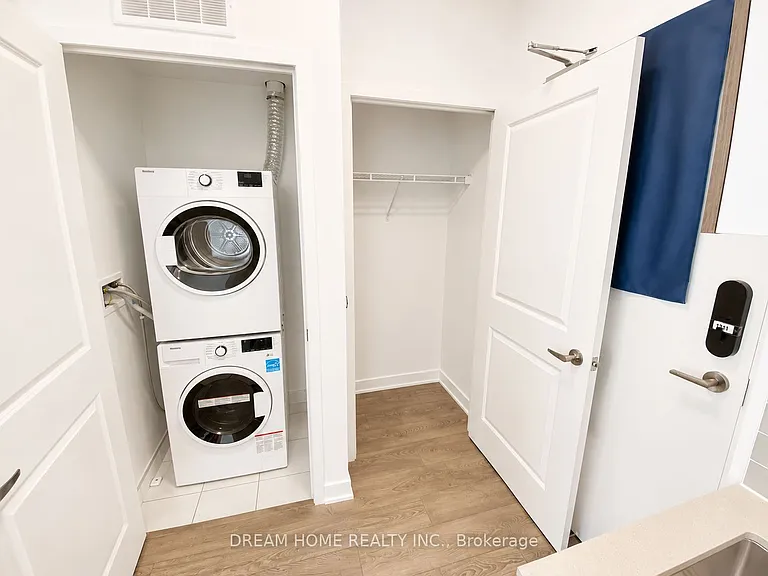 543 Richmond St W #1211 — Photo 10
