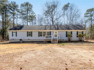 9935 Figg Shop Rd, Gloucester, VA 23061