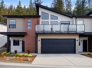 2400 Coldwater Dr #104, Kamloops, BC V2E2R3