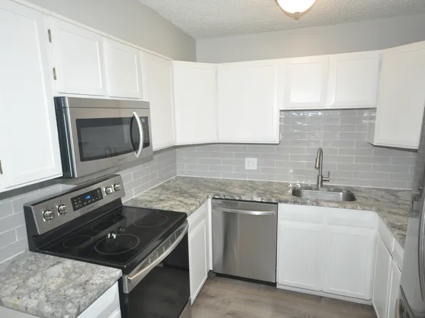 2120 S Vaughn Way, Aurora, CO