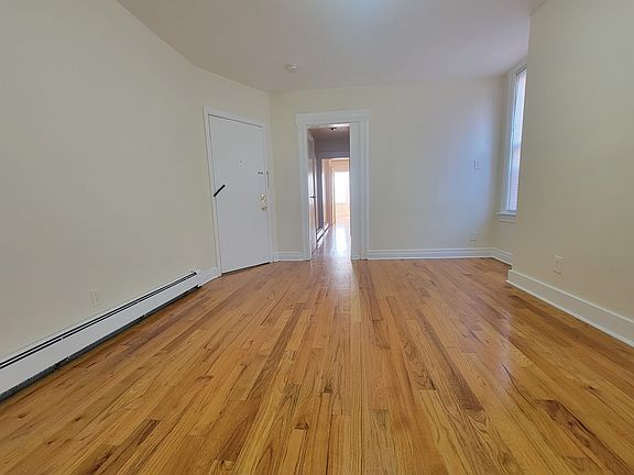 4th image of 70 Belmont Ave #27E