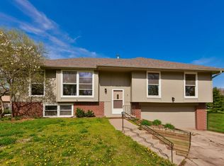 5611 N 116th Cir, Omaha, NE 68164