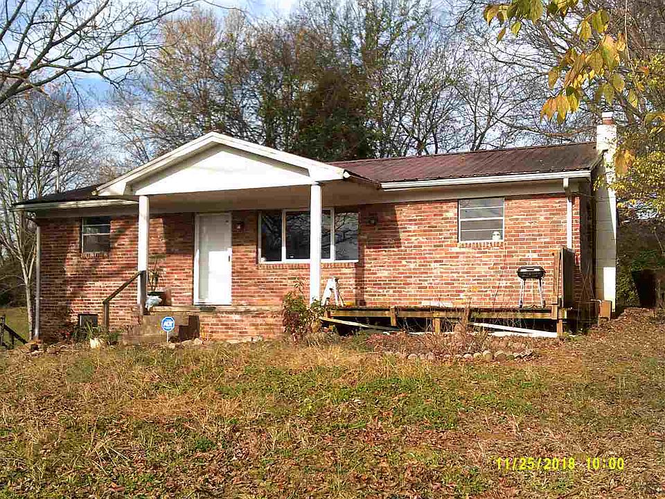 1st image of 579 Woodlawn Ave