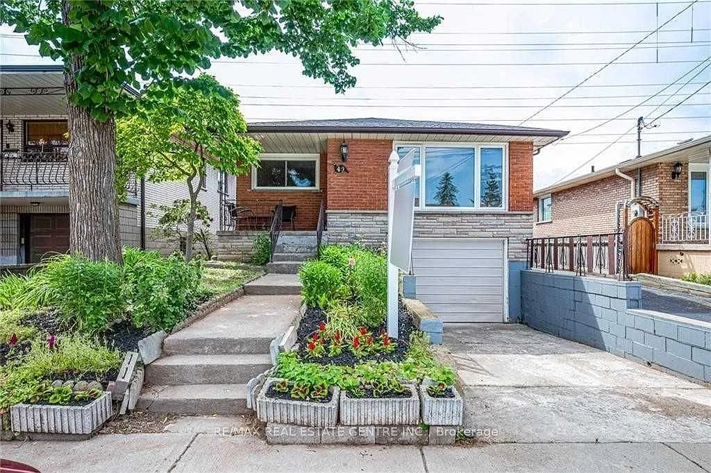 2 bed, $1,550 — Photo 1