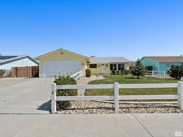 1020 Dwight Way, Dayton, NV 89403