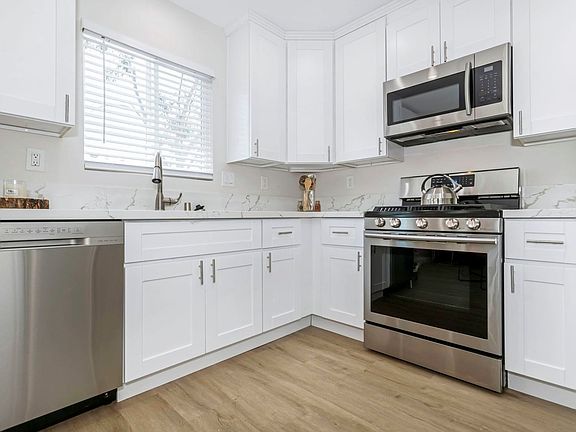 5th image of 2386 W Jewett St #2388