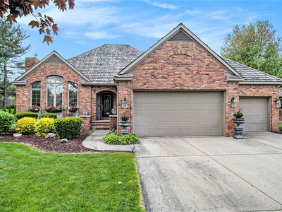 16480 Dusklight Dr, Fenton, MI, 48430