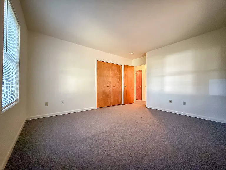 25054 Woodland Dr — Photo 9