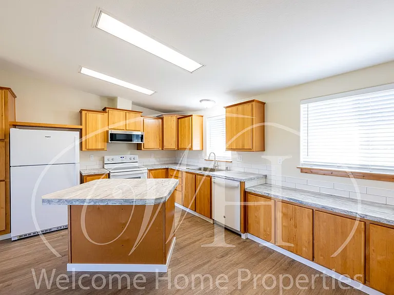 2274 Last Chance Rd — Photo 8