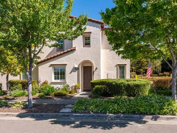 2228 Tokay Street, Santa Rosa, CA 95404