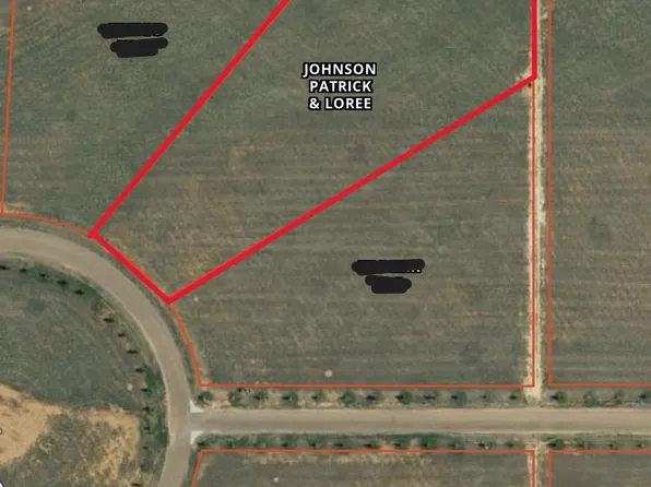 886 N Lakes Dr, Clovis, NM 88101