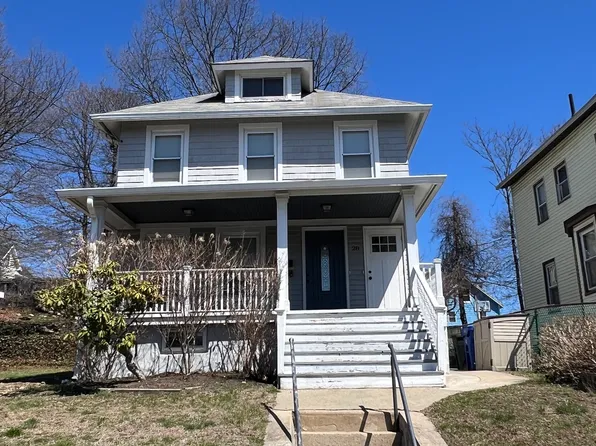 28 Lincoln Avenue, Norwalk, CT 06854