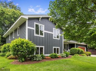 3920 Linden Cir, Excelsior, MN 55331