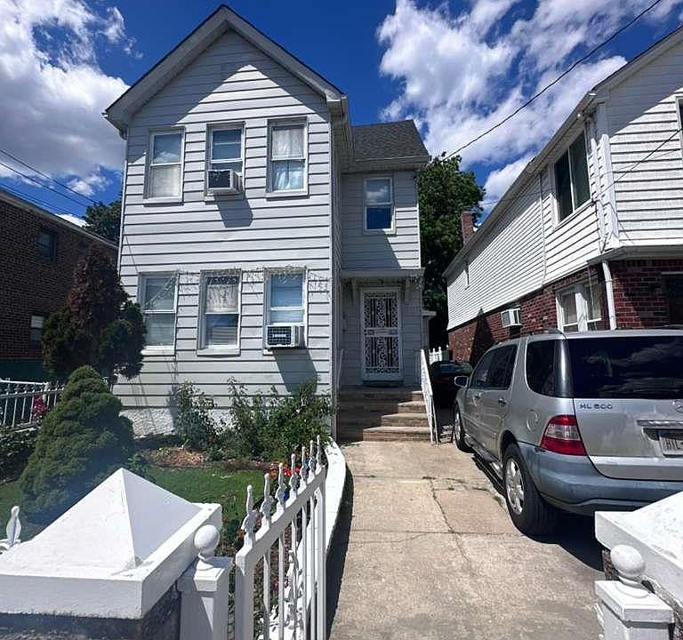 1st image of 18811 Dunkirk Drive