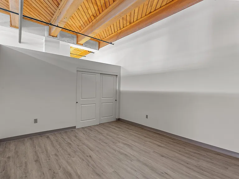 Large Bedrooms