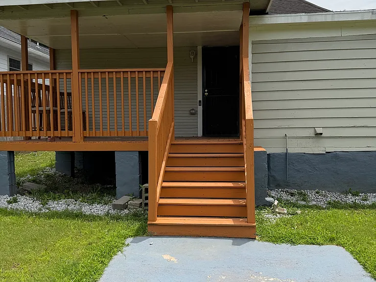 835 North Ave NW — Photo 18