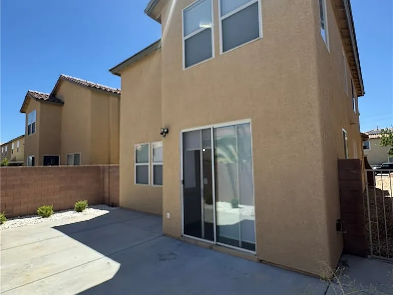 5352 Magnolia Crossing St — Photo 11