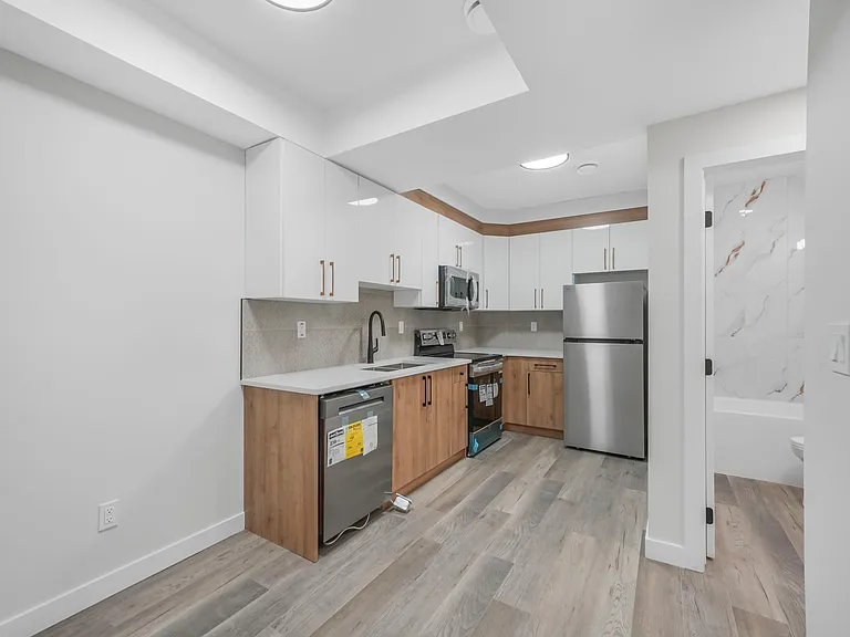 12145 95th St NW — Photo 18