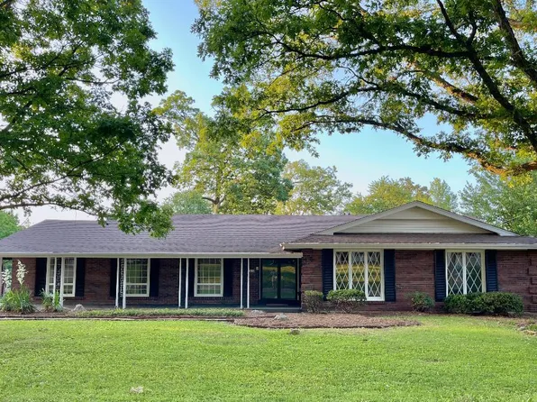 10219 Whitlock Dr, Saint Louis, MO 63114