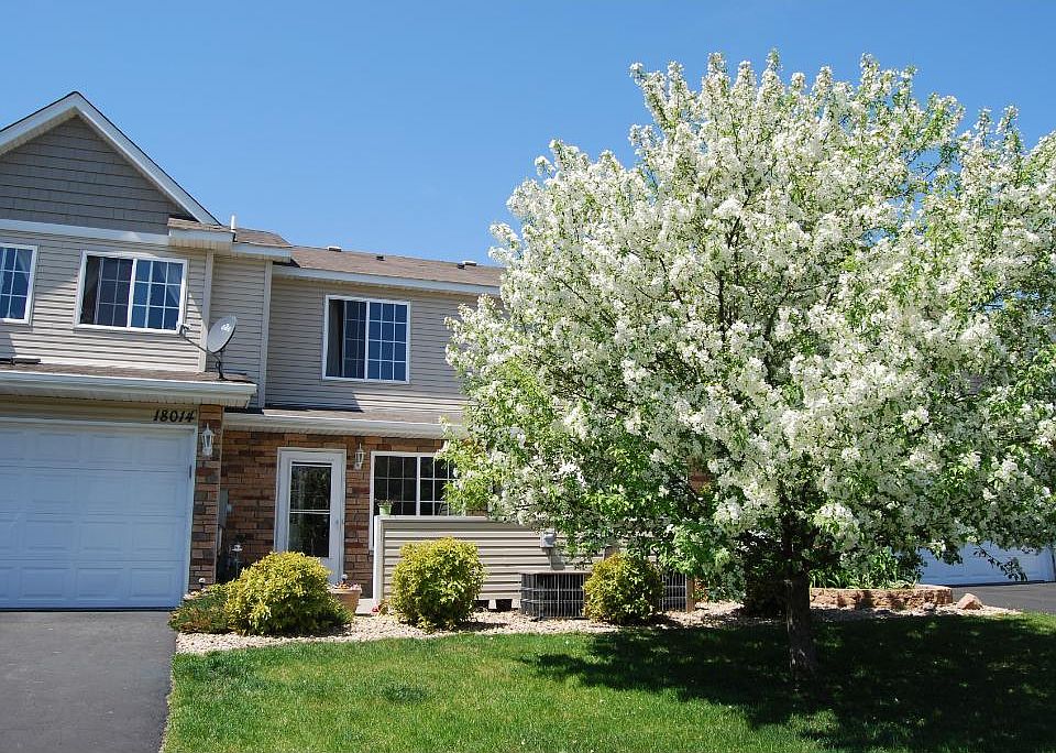 1st image of 18014 Fillmore Dr NW