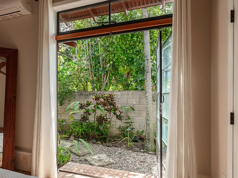 308 Awakea Rd — Photo 33