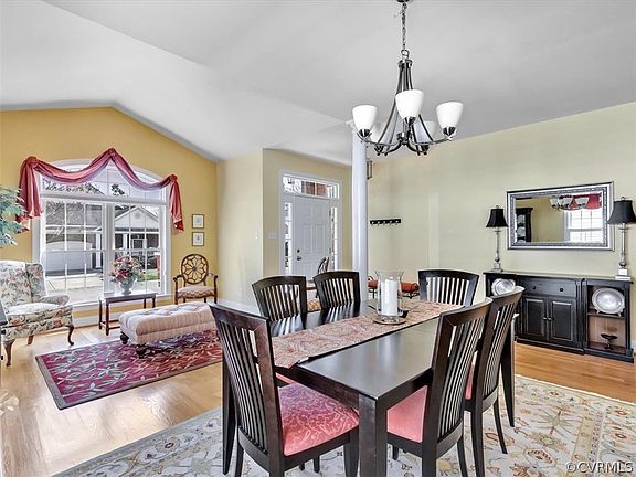 5th image of 11712 Village Garden Ct