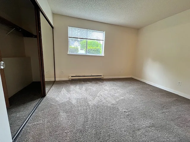 607 S 152nd St #15 — Photo 12