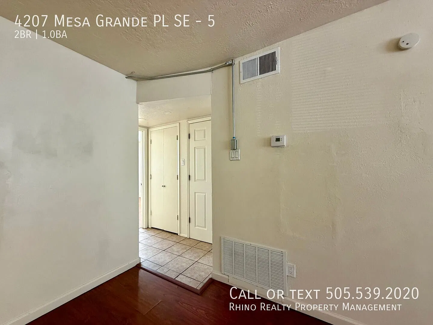Cozy 2 Bedroom, 1 Bath In The SE! — Photo 3