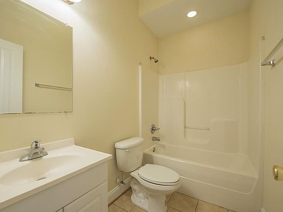 5th image of 520 N 26th St #A