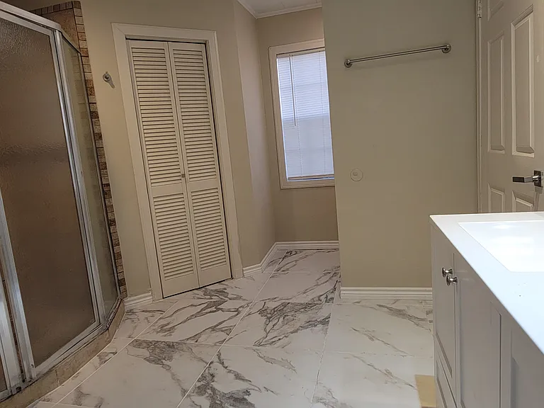 250 S Clover St — Photo 15
