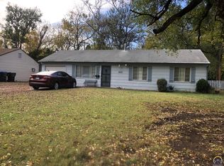 3503 SW Westview Ave, Topeka, KS 66611