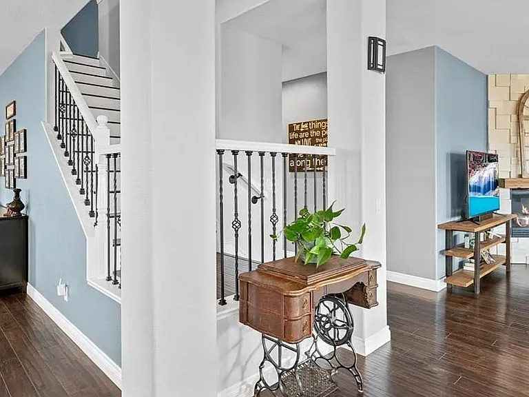 38119 Floricita St — Photo 13