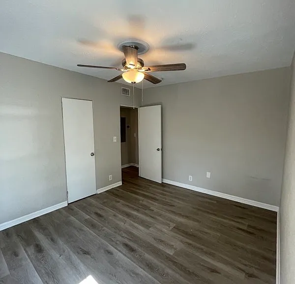 1575 W 19th St #3 — Photo 13