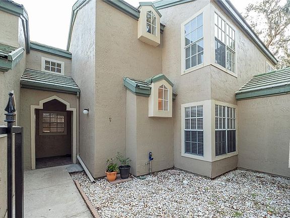 2nd image of 1548 Farrindon Cir #1548
