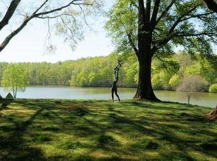 2750 Spicewood Dr, Winston Salem, NC 27106