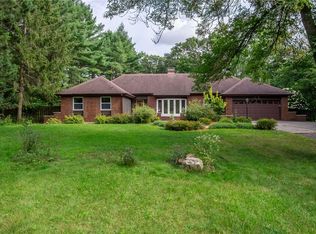 3738 Rimridge Rd, Eau Claire, WI 54701