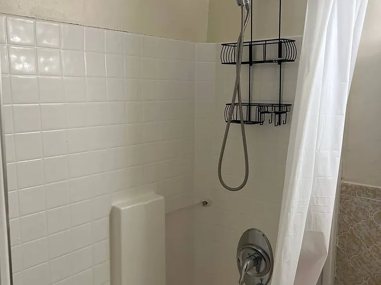 1738 Beacon St — Photo 8