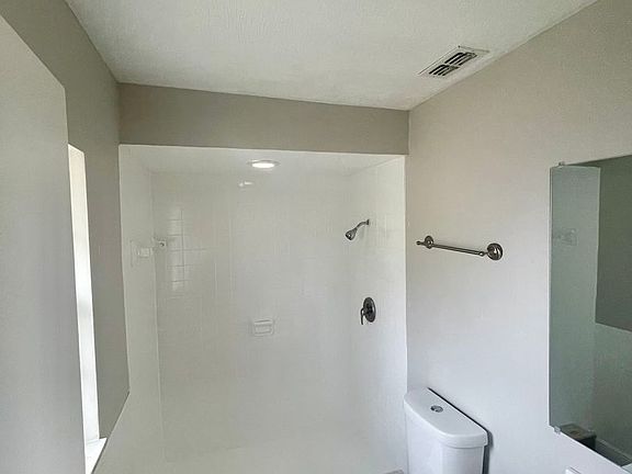 2nd image of 1111 Galahad Dr
