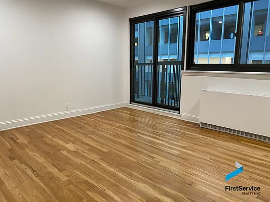 Rented by FirstService Realty (legacy) | media 12