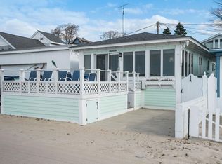 56 Lake Shore Dr, South Haven, MI 49090