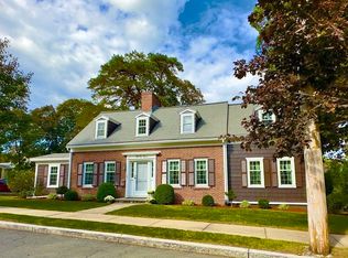 35 Pine St, Melrose, MA 02176