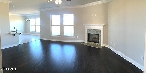 3rd image of 103 Lexi Falls Ln