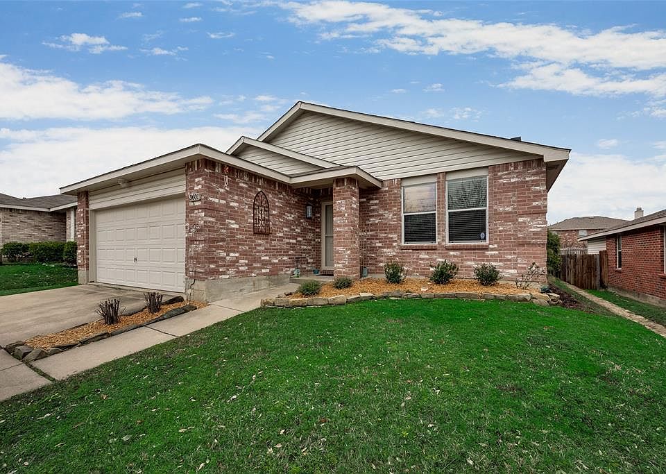 1st image of 3601 Andalusian Dr