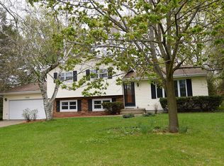 1723 Michigan Ave, Sun Prairie, WI 53590
