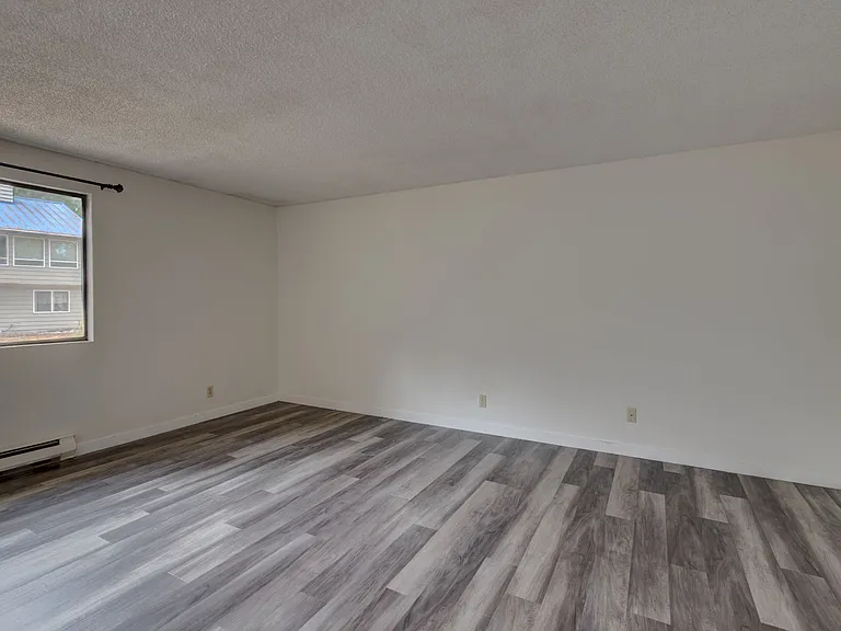 111 NW Columbia Dr #B3 — Photo 11