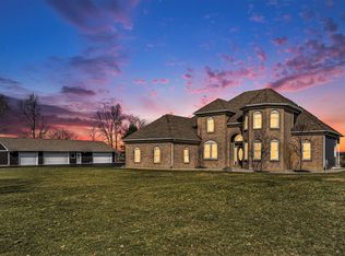 695 Miller Rd, Plainwell, MI 49080