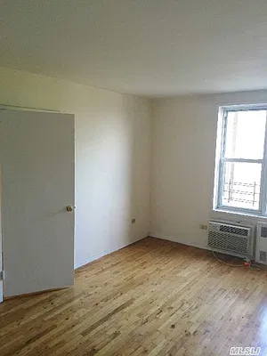 Rented by Prime Realty | media 12