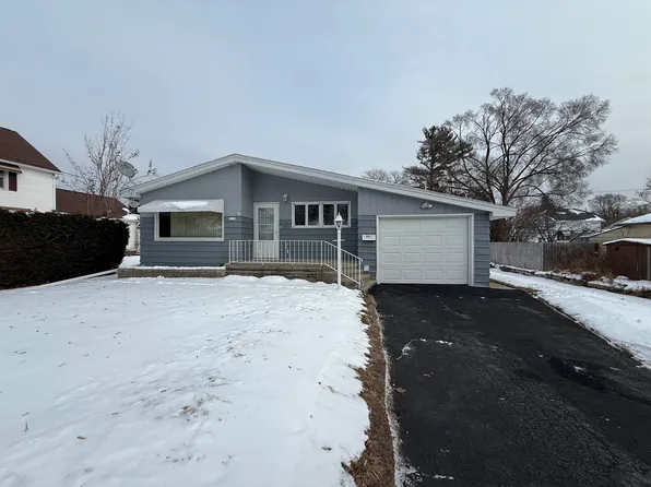 2310 18th St, Menominee, MI 49858