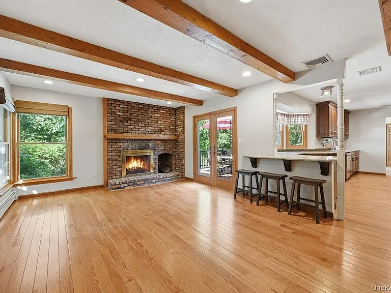 20 Williamsburg Dr — Photo 22