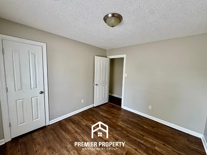 5340 Village Oak Cv — Photo 16